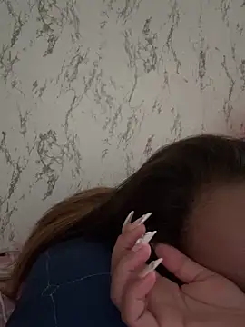 Ponthip Pertunjukan Webcam