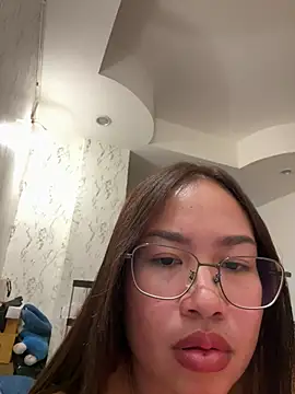 Ponthip Webcam show