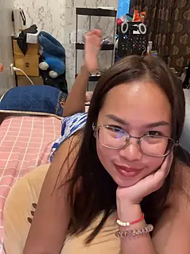 Ponthip Pertunjukan Webcam