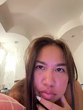 Ponthip 网络视讯表演