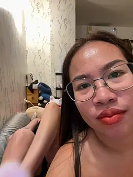Ponthip Webcam Show