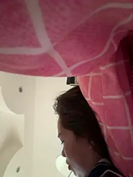 Ponthip's Webcam Show
