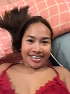 Ponthip Pertunjukan Webcam