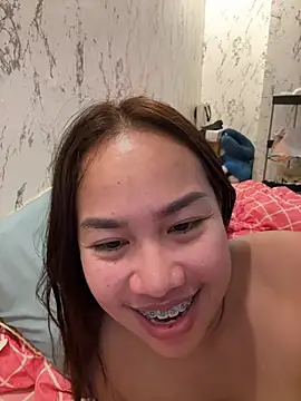 Ponthip Pertunjukan Webcam