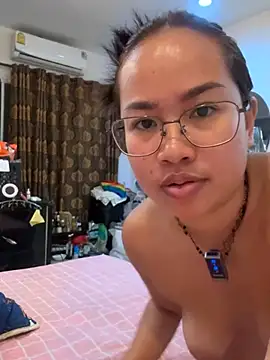 Ponthip Pertunjukan Webcam