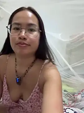 Ponthip Pertunjukan Webcam