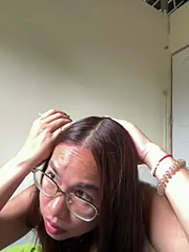Ponthip Pertunjukan Webcam