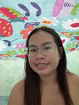 Ponthip Webcam show