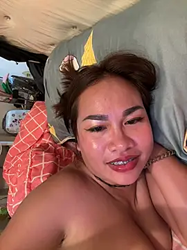 Ponthip Pertunjukan Webcam