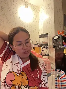 Ponthip – webcam-show