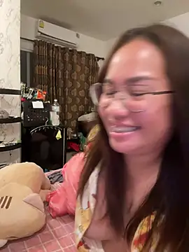 Ponthip Pertunjukan Webcam