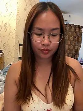 Ponthip – webcam-show