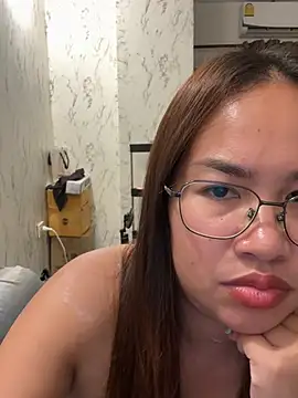 Ponthip Pertunjukan Webcam