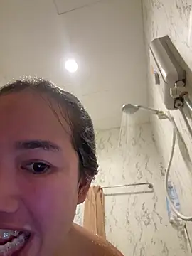 Ponthip Pertunjukan Webcam