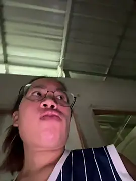 Ponthip Pertunjukan Webcam