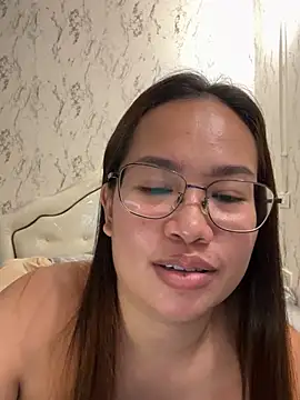 Ponthip Pertunjukan Webcam