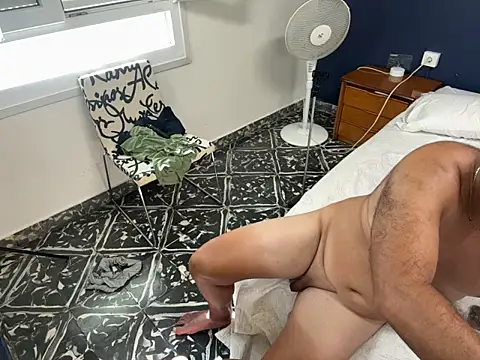 Naira_Dan webcam show