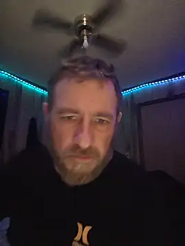 SirRockos Adlı Modelin Canlı Sohbet Odası