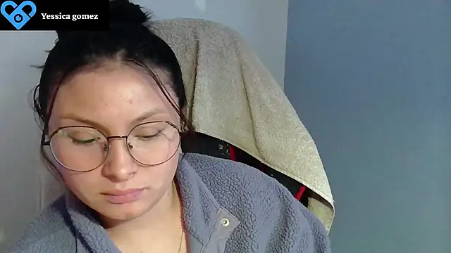 Živý XXX chat yessica_gomez01