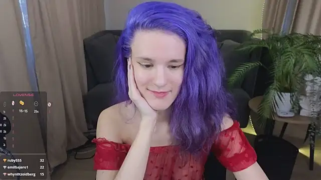 AuraLaunni live XXX chat