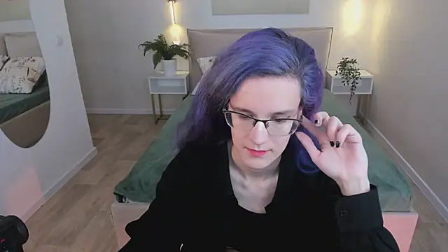 AuraLaunni's Live XXX Chat