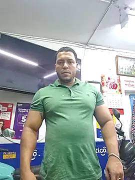 mago_vive Show in webcam