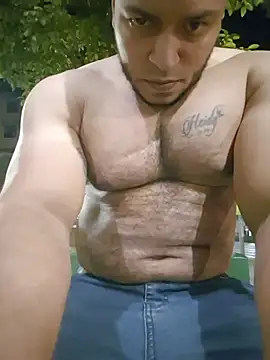 mago_vive Show in webcam