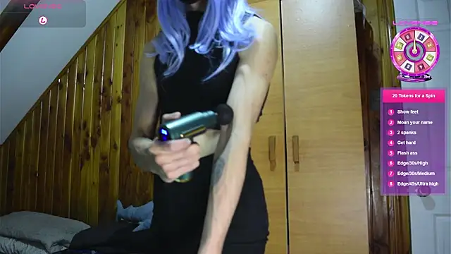 Frankie_femboy webcam show
