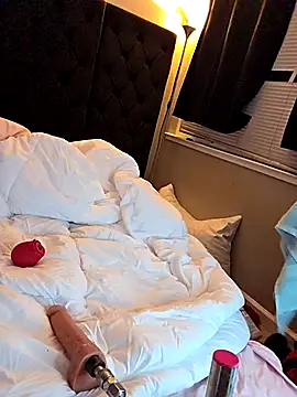 tastesosweet: διαδικτυακό σόου στην κάμερα