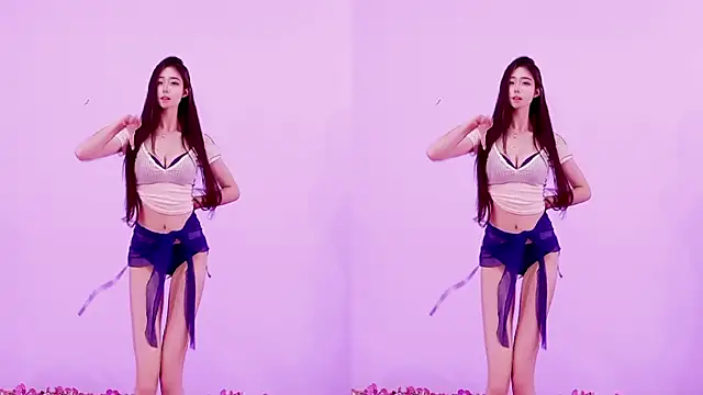 Show modela stt0708 na web-kameri