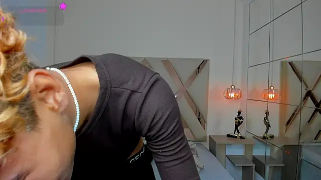 Anyelo_Twink webcam show
