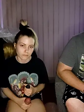 הופעת וובקאם של MochiNy4n