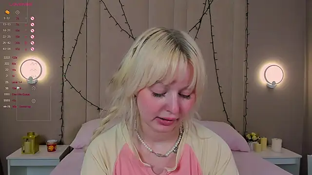 AdeleSilvy's Live XXX Chat