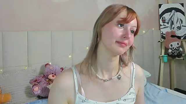 AdeleSilvy Adlı Modelin Canlı XXX Sohbeti