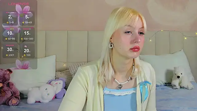 AdeleSilvy Adlı Modelin Canlı XXX Sohbeti
