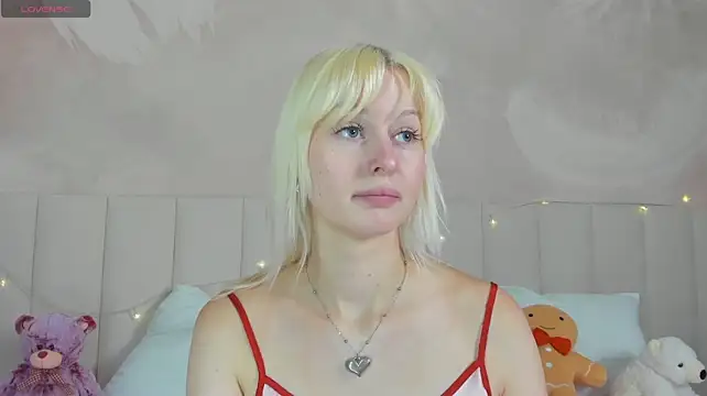 AdeleSilvy Chat XXX in diretta