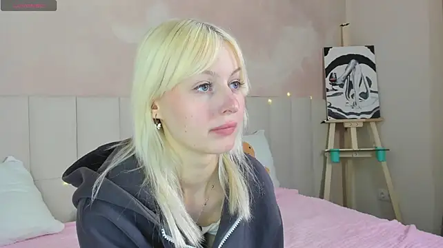 AdeleSilvy Adlı Modelin Canlı XXX Sohbeti