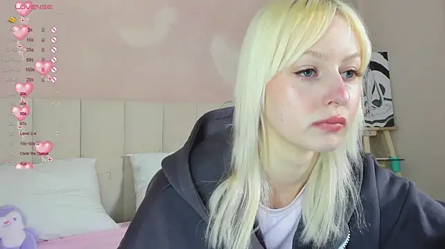 AdeleSilvy Chat XXX in diretta