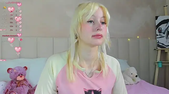 AdeleSilvy Chat XXX in diretta