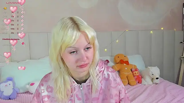 AdeleSilvy – Live XXX-chat