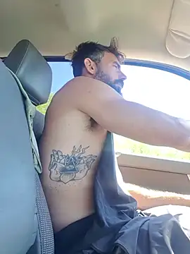 naughtynaturest36: διαδικτυακό σόου στην κάμερα