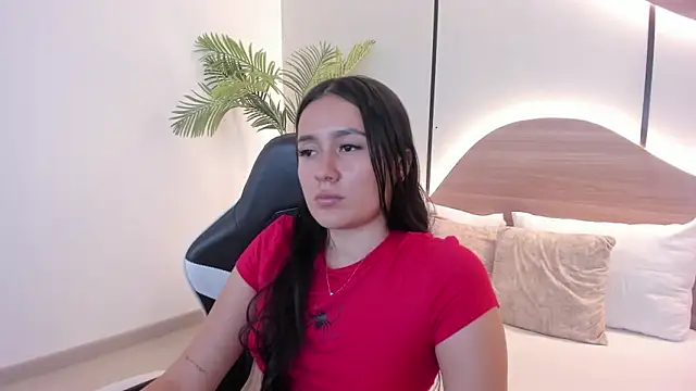 mia_slora Chat XXX live