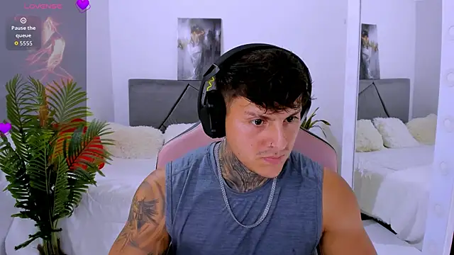 goldenatlasX Webcamshow
