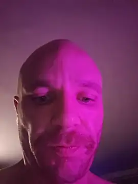 הופעת וובקאם של FrankieFuckMeXX