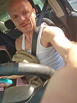 הופעת וובקאם של FrankieFuckMeXX