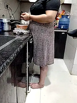 הופעת וובקאם של Desikalakaar0069