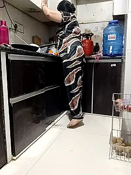 OneLifeBabby Show in webcam