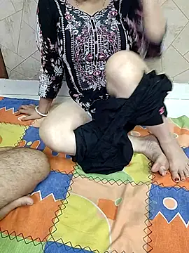 OneLifeBabby Pertunjukan Webcam