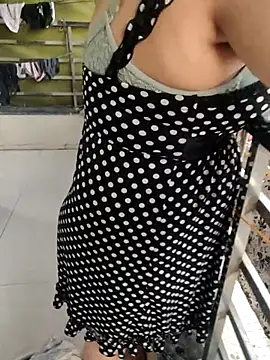 הופעת וובקאם של OneLifeBabby