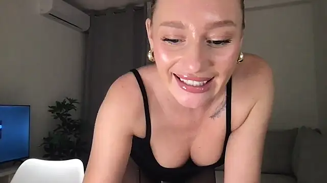 Stella_museのライブXXXチャット